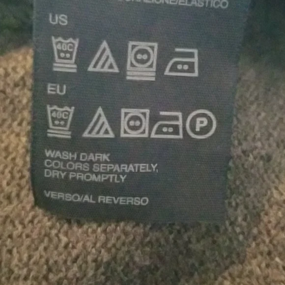 TOMMY HILFIGER SWEATER - Picture 8 of 8